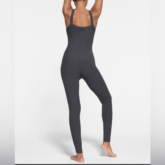 SKIMS Soft Lounge Catsuit XXS - Picture 2 of 8